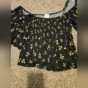 Off the shoulder floral boutique top